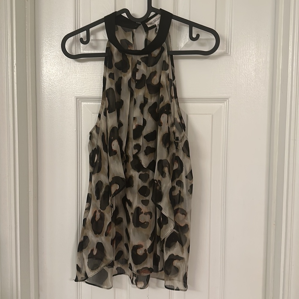 BCBG top